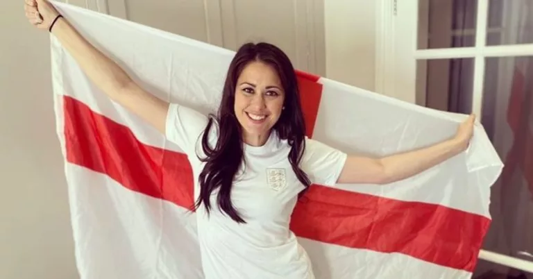 Who Is Maxine Bristow, Sam Quek Sister? Family