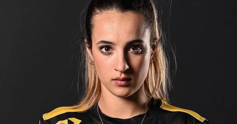 Xara Jetly Wikipedia And Age: How Old Is She?