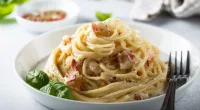 pasta with carbonara sauce