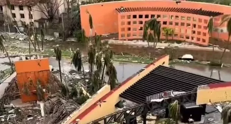 Aftermath in Acapulco: Tropical paradise reels after  Otis hit city