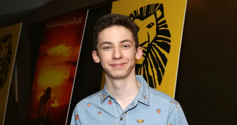 Andrew Barth Feldman Sexuality: Why Fans Think He Is Gay?