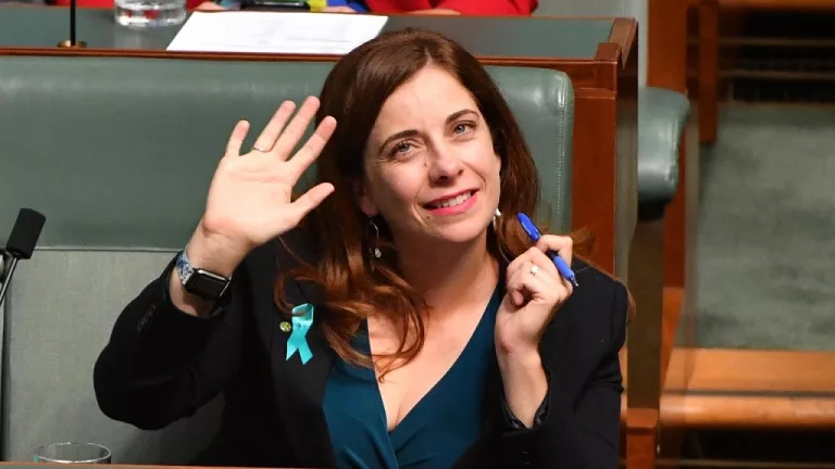 Anika Wells Illness And Health 2023: Autoimmune Disease