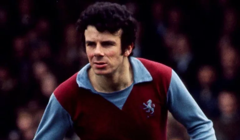 Aston Villa Charlie Aitken Wife Kathleen Morgan: Married