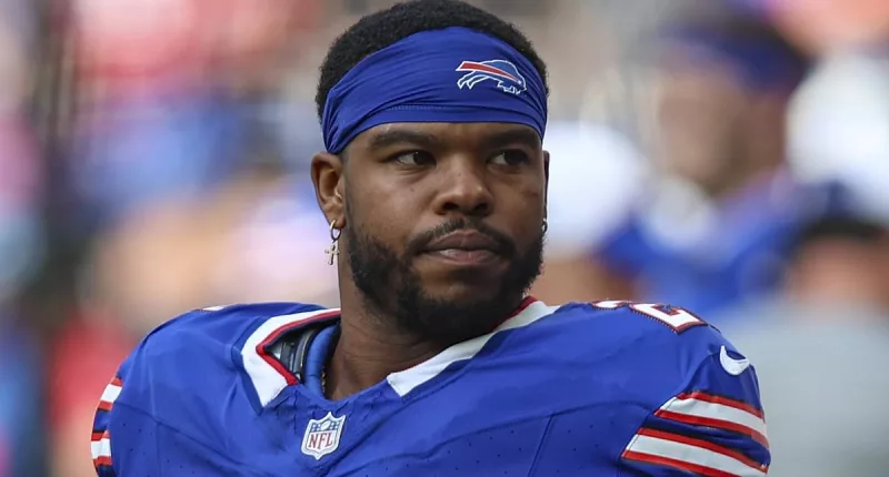 Bills' Damien Harris rushed from the field in an ambulance vs. Giants
