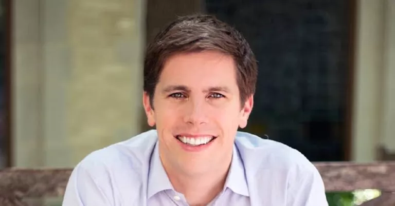 Bryan Dunagan Age And Wikipedia: Senior Pastor Family