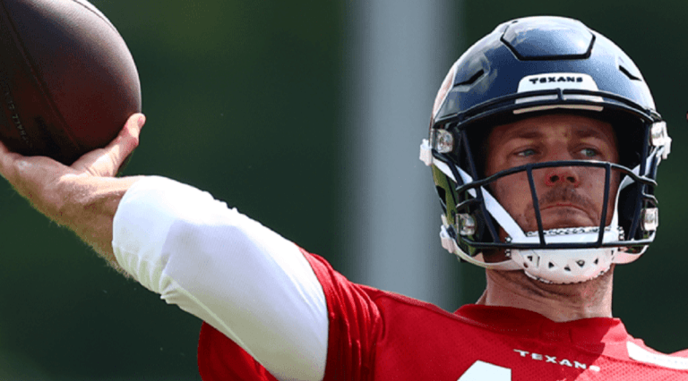 Case Keenum Brother & Sister: Lauren Wray & Allison Simmons