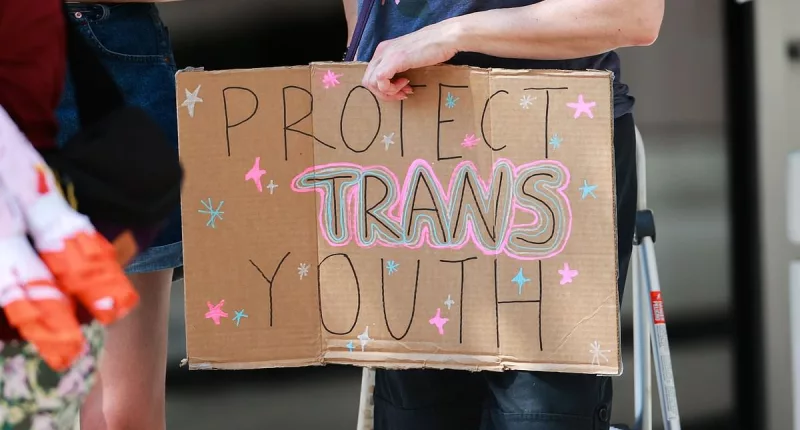 Doctor proposes renaming penises 'outies' and clitorises 'd*cklets'