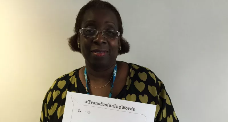 Dr Moji Gesinde