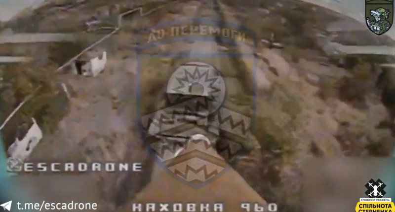 This was the final shot recorded by a Ukrainian drone before blowing up a Russian tank