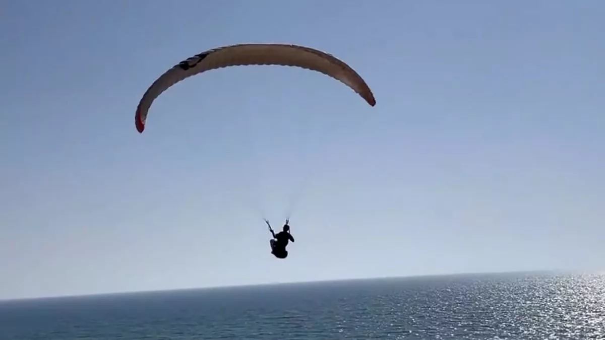 EU envoy to Gaza filmed paragliding in the region before Hamas attack