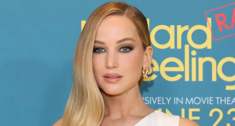 Jennifer Lawrence Pregnant