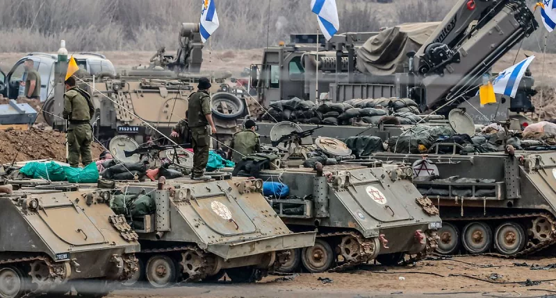 Gazans told move south after Israeli airplanes pound '450 Hamas sites'
