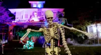 Ghoulish displays haunt Brooklyn and New Jersey neighborhoods