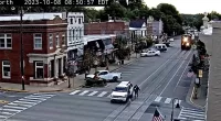 Good Samaritans jump into action as train barrels toward SUV on tracks: video