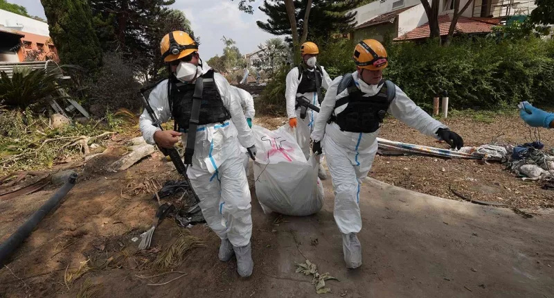Hamas terrorists had instructions for using cyanide-based chemical bombs, linking to Al Qaeda: reports