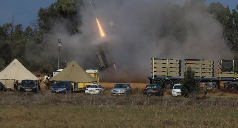 Hamas have threatened of a fresh rocket attack on another Israeli city