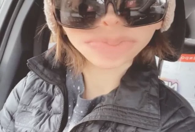 TikToker Lauren shared a video where she complained about Walmart's receipt-checking policy after she used a self-checkout