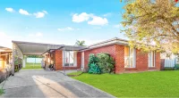 An idyllic-looking home in Syndey had one glaring problem that was only visible from certain angles