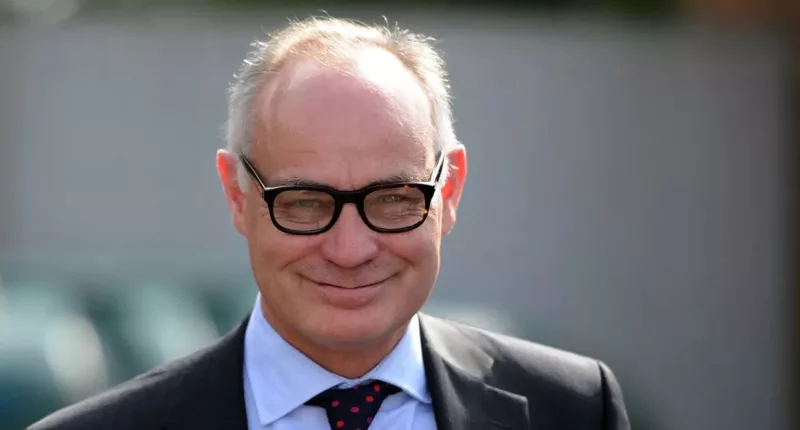 is crispin blunt related to james blunt