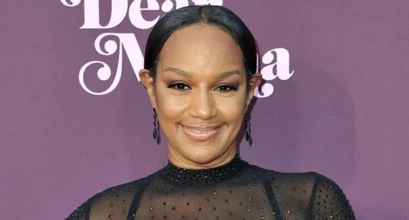 Jackie Christie Pregnant