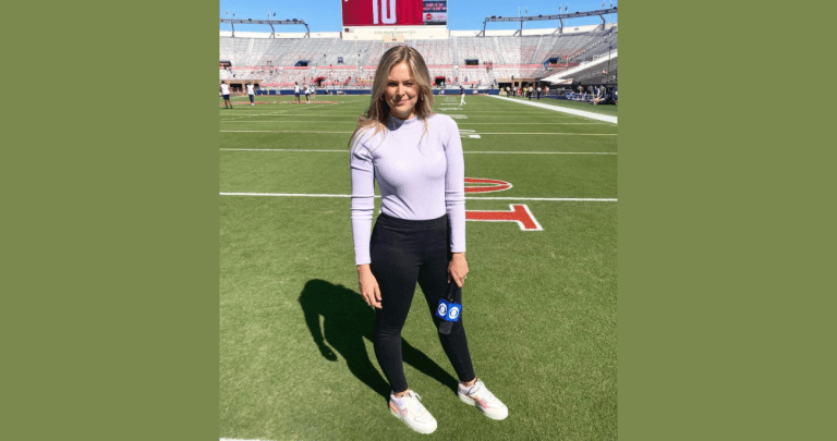 Is Jamie Erdahl Pregnant In 2023? Weight Gain And Baby Bump