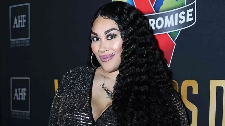 Keke Wyatt BBL Surgery: Before And After Photos