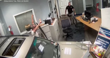 Man crashes car into police station then celebrates to “Welcome to the Jungle” playing on radio