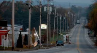 Manhunt for Maine shooter enters second day as divers search water