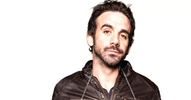 Meet Josh Adam Meyers Girlfriend Missi Pyle: Relationship Timeline