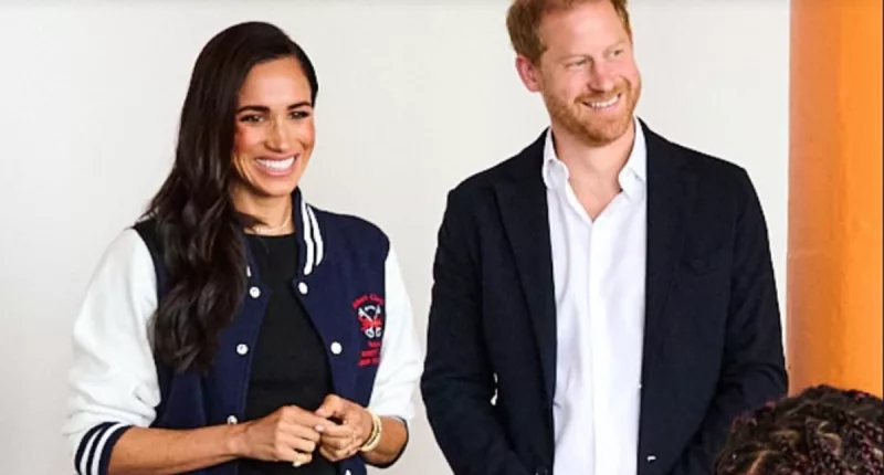 Meghan and Harry make surprise visit to a Brooklyn school