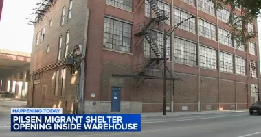 Migrants in Chicago: Migrant shelter expected to open in Pilsen warehouse on Halsted Street Tuesday