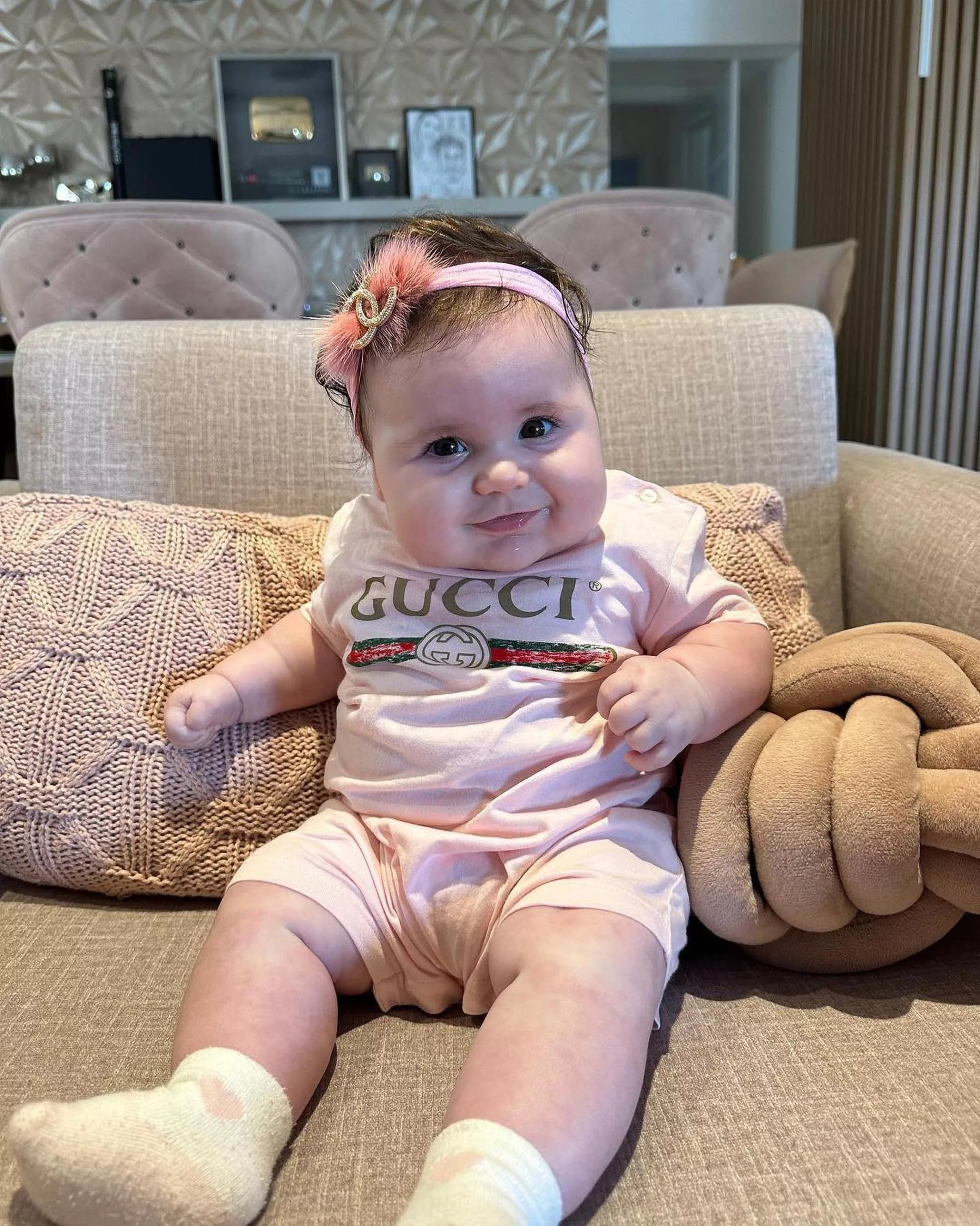 Lua is already a millionaire in Brazil at the age of six months