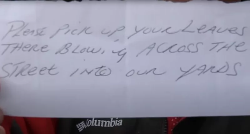 The neighbor had left an anonymous note to  Carl Davingnon about his yard
