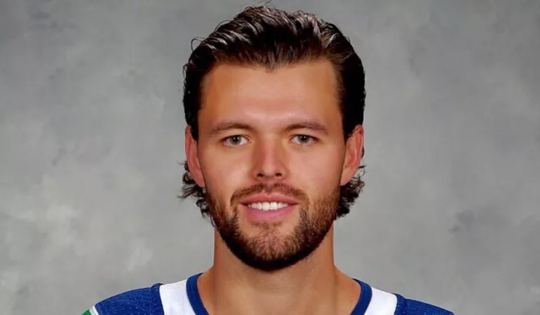 NHL Spencer Martin Sister Allison & Brother In Law Jonah