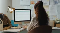 New Science Shows Sitting 10 Hours a Day Increases Dementia Risk, but Here’s What You Can Do if You Have No Other Choice