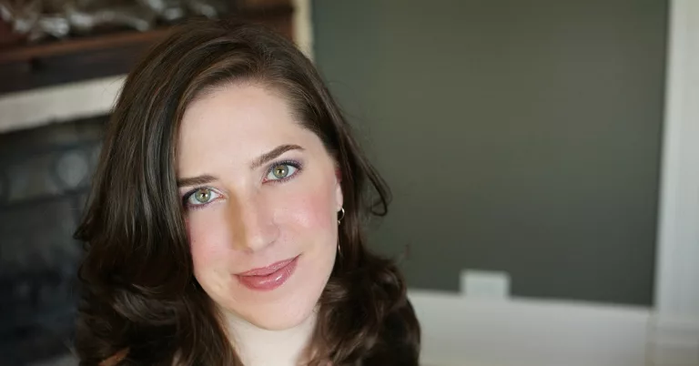 Suzanne Morrison Wikipedia And Age: How Old Is The Author?