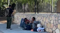 Texas immigration bill allowing local police to arrest migrants clears state house
