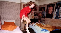 The Enfield poltergeist girl jumped, says photographer