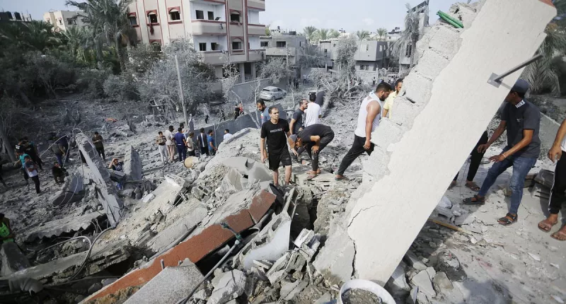 US has 'asked Israel to DELAY ground invasion of Gaza'