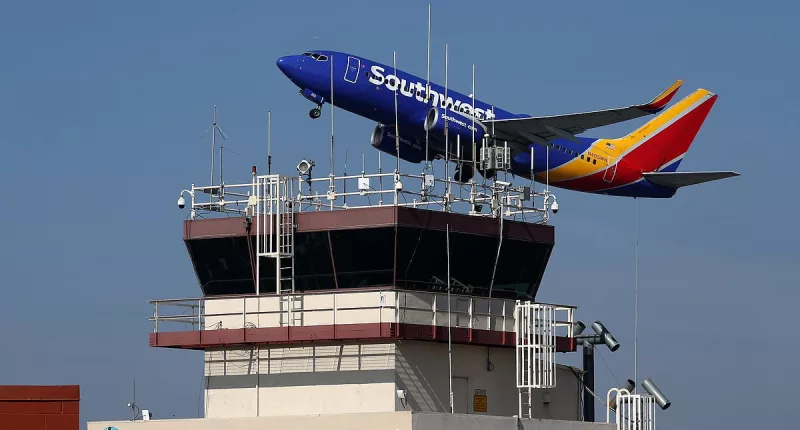 'Unusual odor' in cabin sends Southwest plane back to Las Vegas