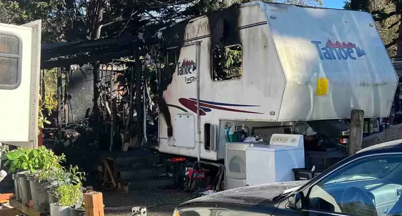 Washington teen dies in fire after getting trapped in fully engulfed mobile home, family escapes flames