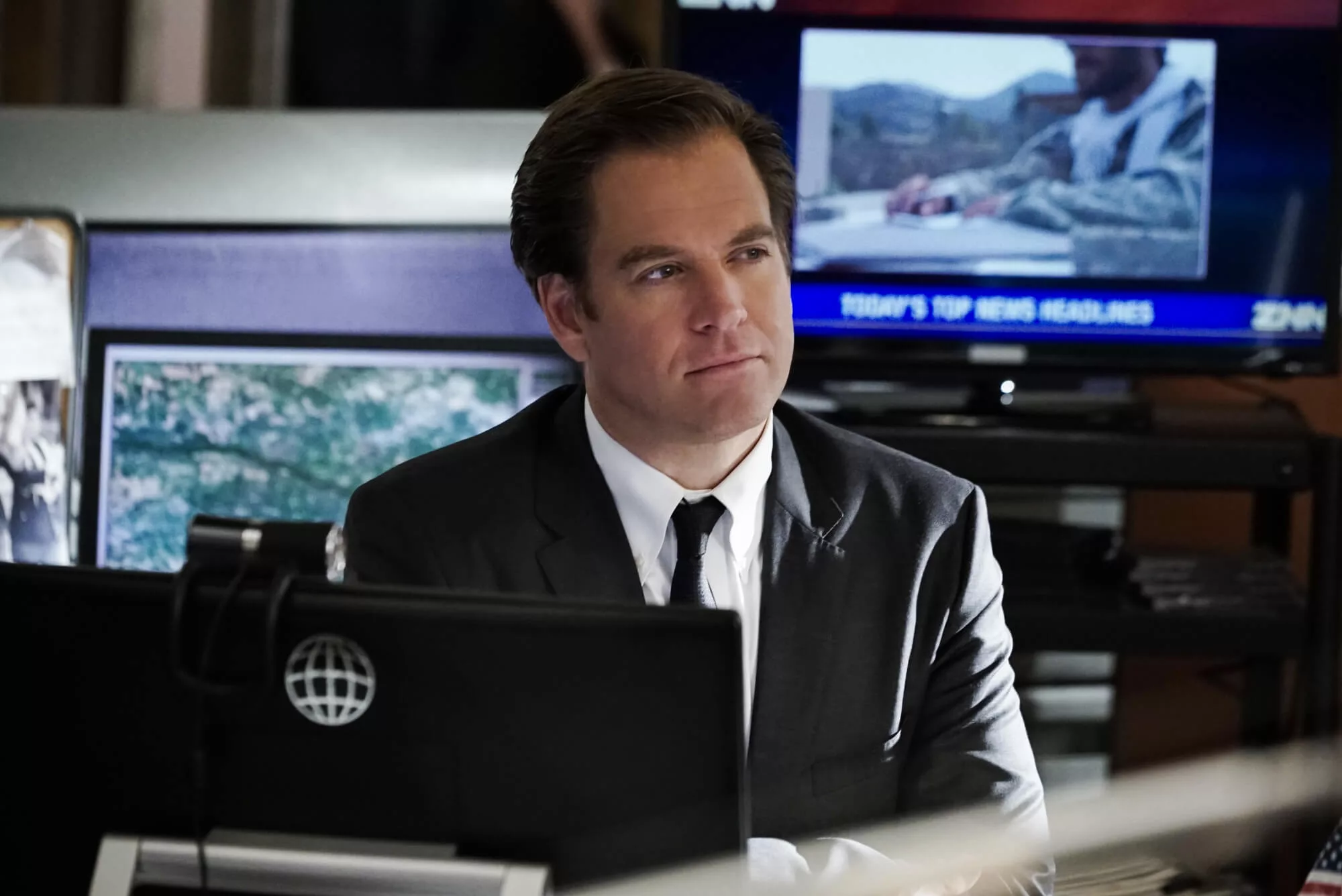 Michael Weatherly as Tony DiNozzo in