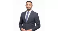 Where is Kamil Karamali going