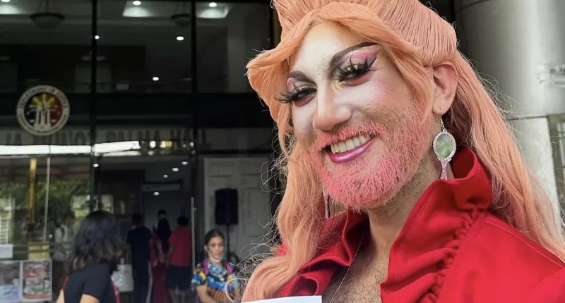 Who Are Filipino Artist Pura Luka Vega Parents And Siblings?