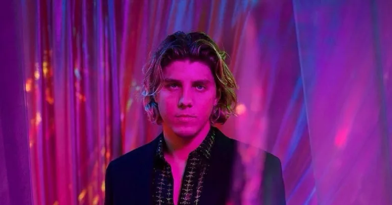 Who Are Lukas Gage Brother? Three Siblings Details