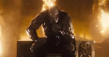 Zack Snyder Explains Major Darkseid Plot Hole In Justice League