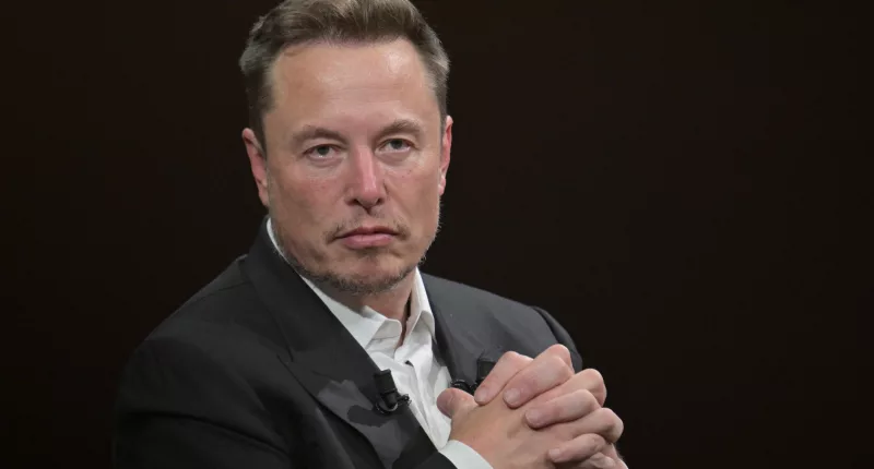 Former Twitter employees are critical of Elon Musk