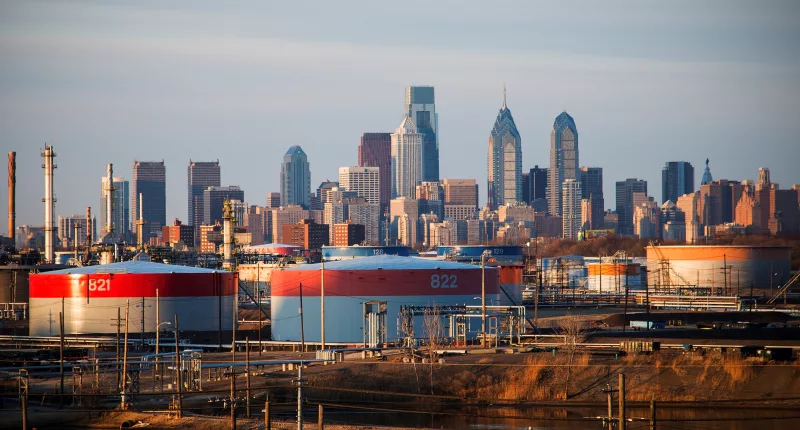 3 shot on I-95 in Philadelphia; northbound lanes closed for 7 hours