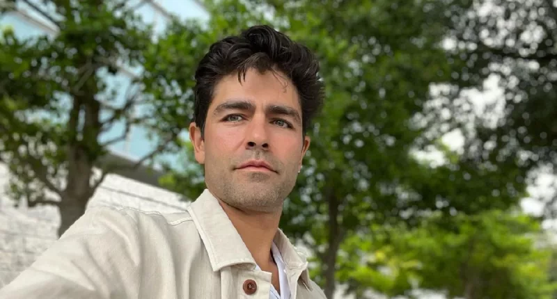 Adrian Grenier siblings