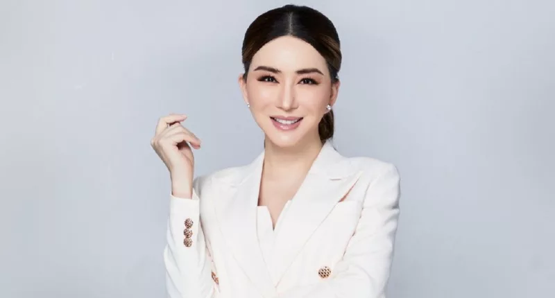 Anne Jakrajutatip
